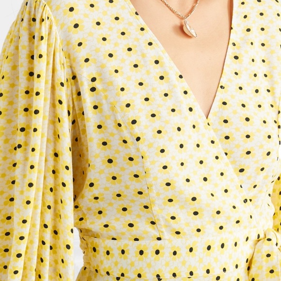 Ganni Floral Print Wrap Blouse Top Sz 36/ 4 - Picture 2 of 6